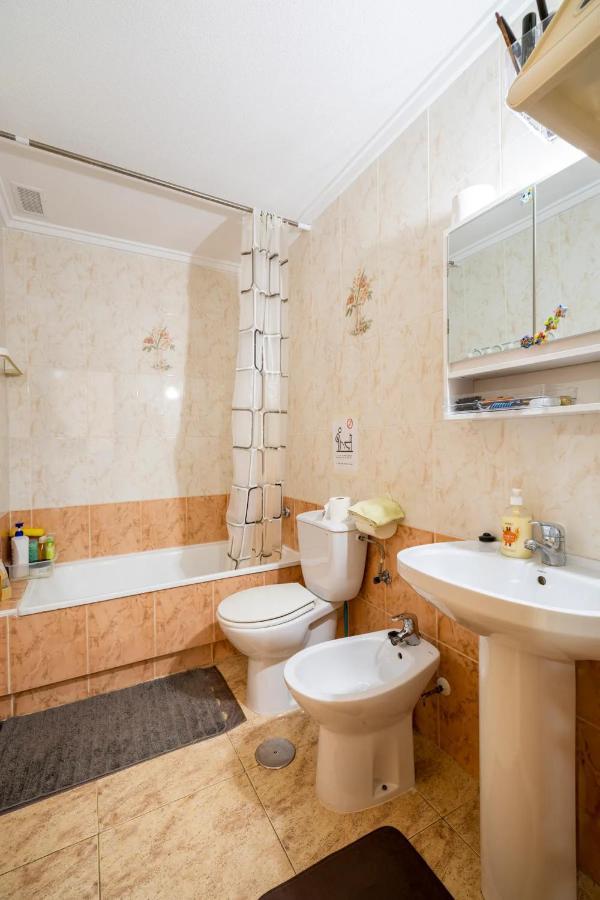 Apartamento Compartido - Solo El Dormitorio Es Privado Torrevieja Extérieur photo
