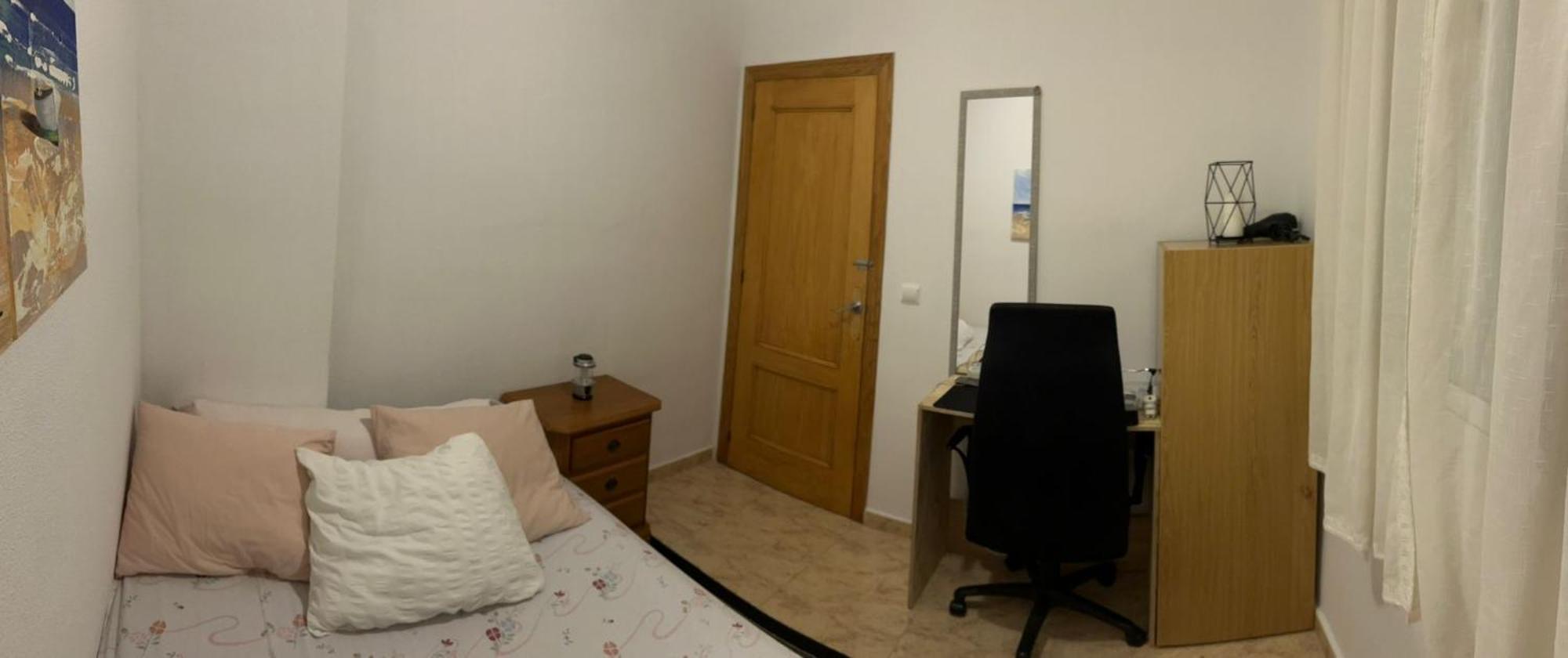 Apartamento Compartido - Solo El Dormitorio Es Privado Torrevieja Extérieur photo